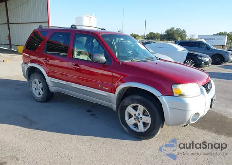 2006 Ford Escape Hybrid from USA, damaged, VIN 1FMCU95H86KB21095